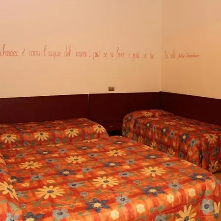 Meublé Nautic Hotel Cesenatico